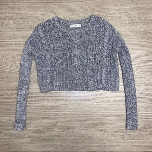 Abercrombie Kids Gray crop sweater size girls M